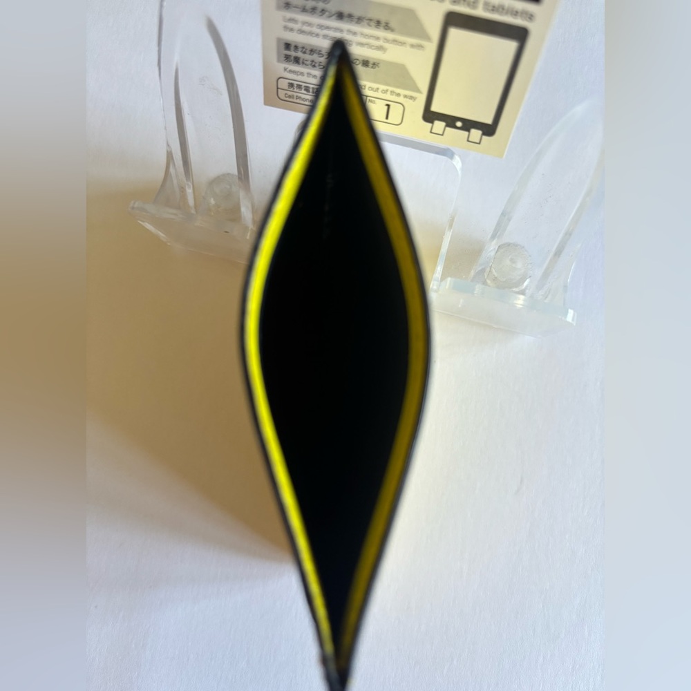 FOSSIL - Bright Yellow Card Holder - Picture 3 of 3